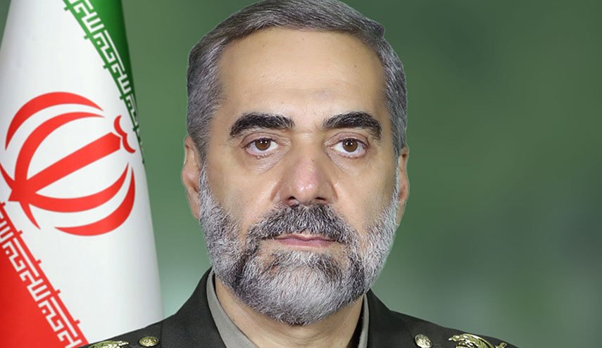 سرتیپ آشتیانی: حضور نیروهای خارجی در منطقه نامشروع و مخل امنیت است
