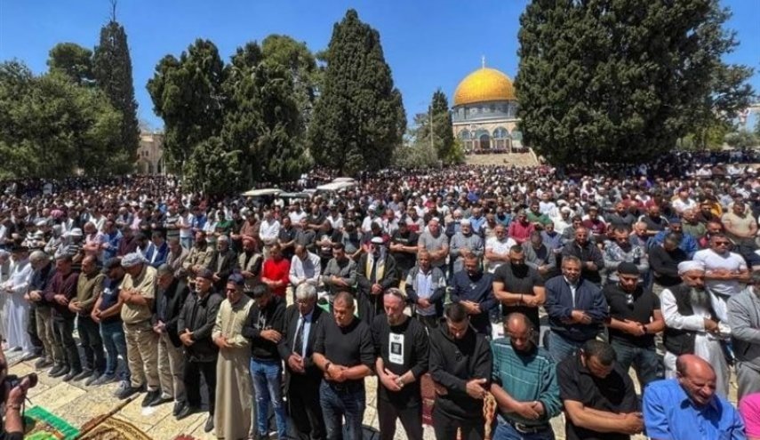 برگزاری نماز جمعه در مسجدالاقصی با حضور ۶۰ هزار فلسطینی