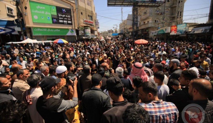 بالصور.. الآلاف يتظاهرون في غزة نصرة للأقصى