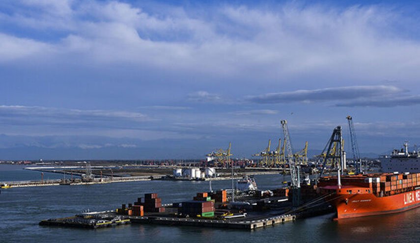 ایتالیا بنادر خود را به روی کشتی‌های روسی می‌بندد