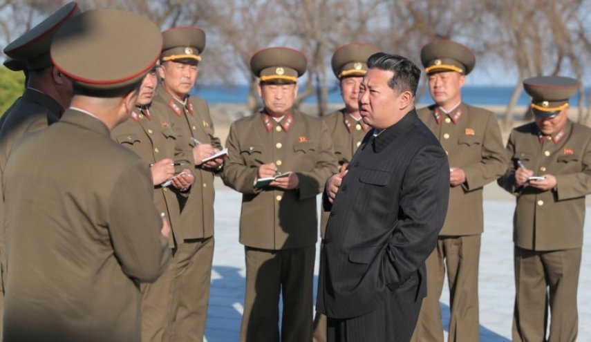 آزمایش تسلیحاتی جدید کره شمالی در حضور کیم 

