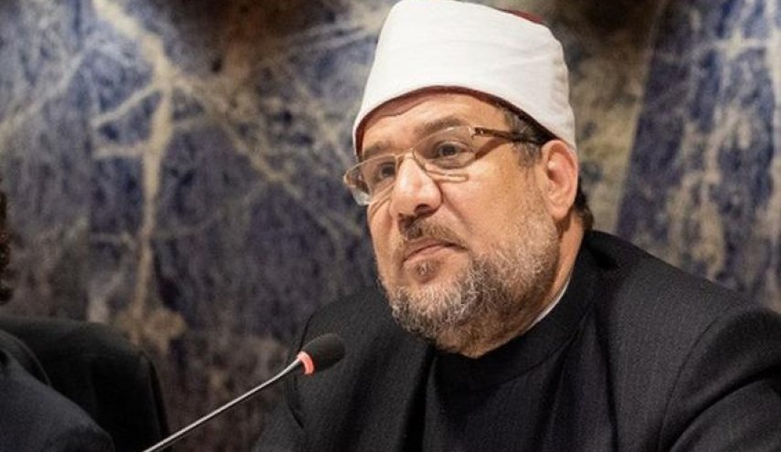 وزير الأوقاف المصري يعلق على ’حرق القرآن في السويد’