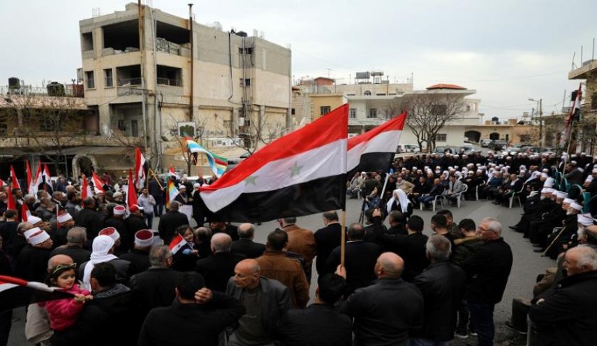 أهالي القنيطرة والجولان السوري يؤكدون على متابعة نهج المقاومة