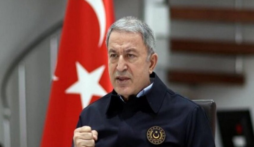 وزیر دفاع ترکیه:عملیات در شمال عراق تا نابودی تهدیدات تروریستی ادامه دارد