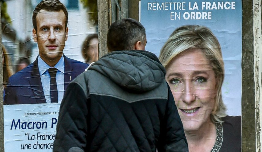 الفرنسيون يدلون باصواتهم اليوم لانتخاب رئيسهم المقبل
