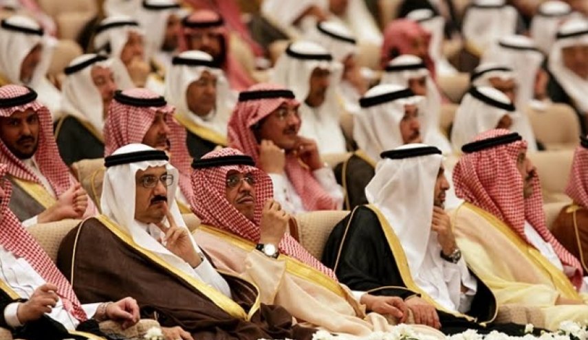 أمراء آل سعود يبيعون حوالي 600 مليون دولار من ممتلكاتهم بالخارج والسبب؟