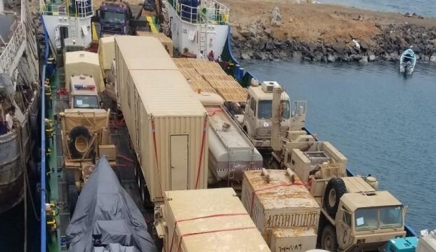  یمن خدمه کشتی توقیف شده اماراتی آزاد کرد
