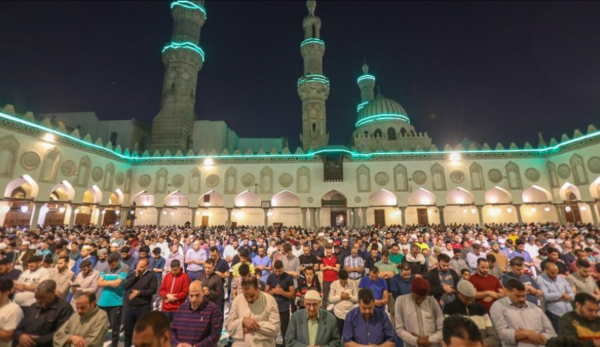 المساجد المصرية في القبضة الأمنية: منعا لنقاشات 'خارج النص'