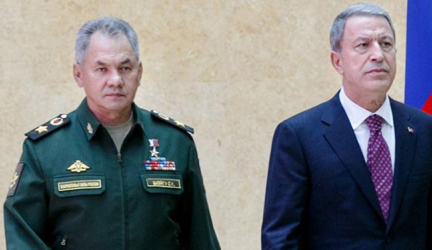 وزيرا الدفاع الروسي و التركي يباحثان الوضع في أوكرانيا