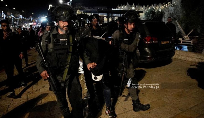 الإحتلال الاسرائيلي يعتقل 4 فلسطينيين من الضفة المحتلة