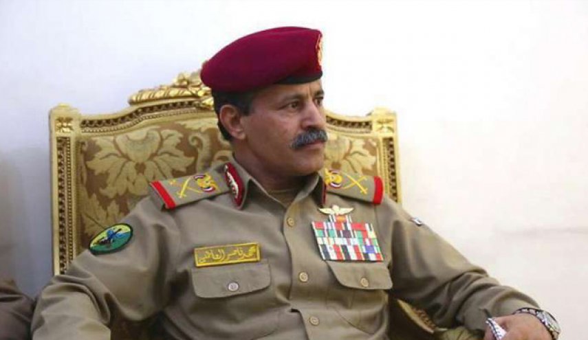 وزير دفاع اليمن يؤكد الحرص على ضبط النفس والتمسك بالهدنة
