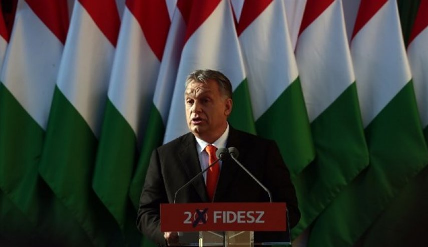 مجارستان اروپا را به وتو کردن طرح تحریم نفت روسیه تهدید کرد