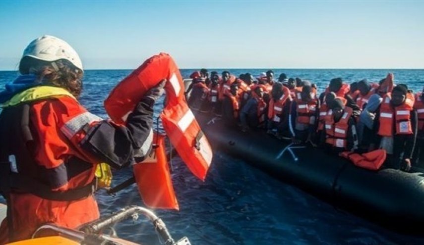 ليبيا: إنقاذ مهاجرين غير قانونيين غربي طرابلس