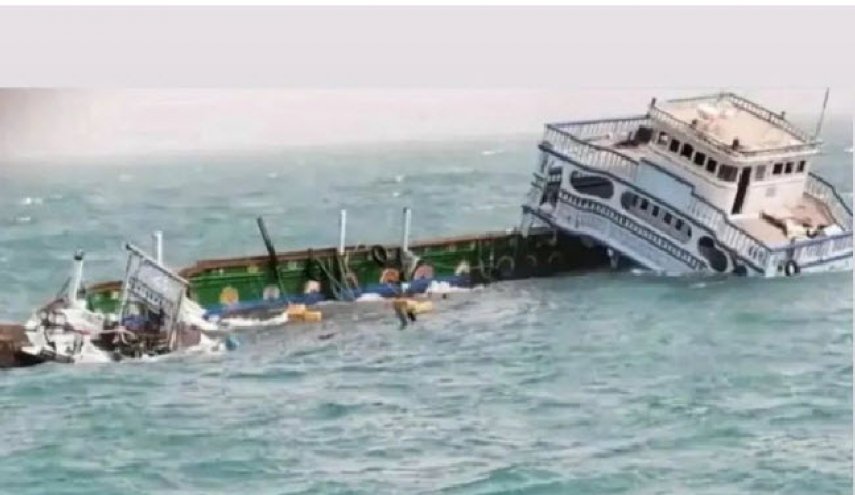 نجات شناور باری با ۶ سرنشین در خلیج فارس