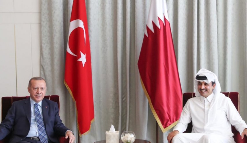 أمير قطر يلتقي أردوغان في إسطنبول خلال زيارة 'مهمة للغاية'