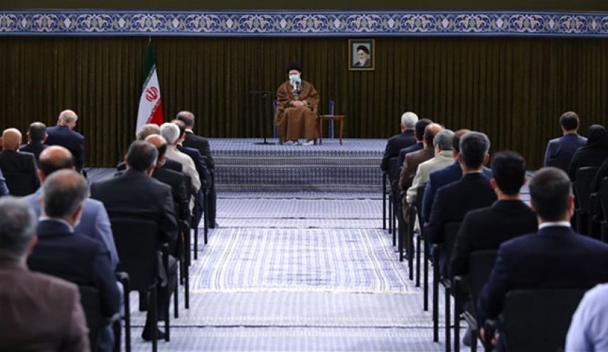نواب البرلمان الايراني يلتقون قائد الثورة الاسلامية الاسبوع القادم