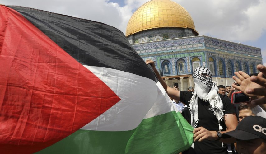 هآرتس: مسيرة الأعلام ستؤدي لمواجهات عنيفة في القدس وخارجها