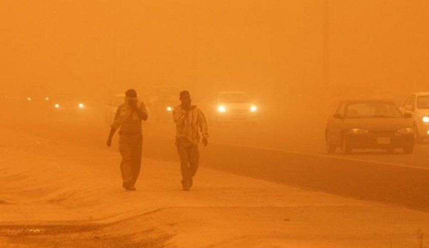 الأشد حتى الآن.. تحذير من موجة غبار كثيفة تضرب كافة مدن العراق 