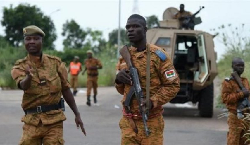 مقتل 11 جنديا وإصابة 20 آخرين بهجوم شرقي بوركينا فاسو