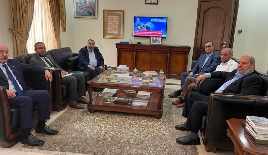 دیدار هیئتی از حماس با سفرای برخی کشورها در دوحه