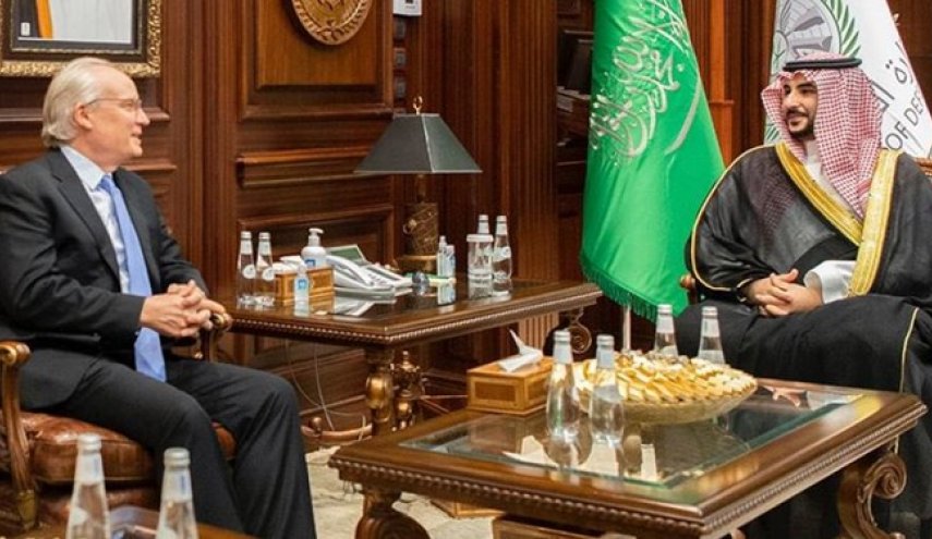 دیدار معاون وزیر دفاع عربستان با فرستاده آمریکا در امور یمن