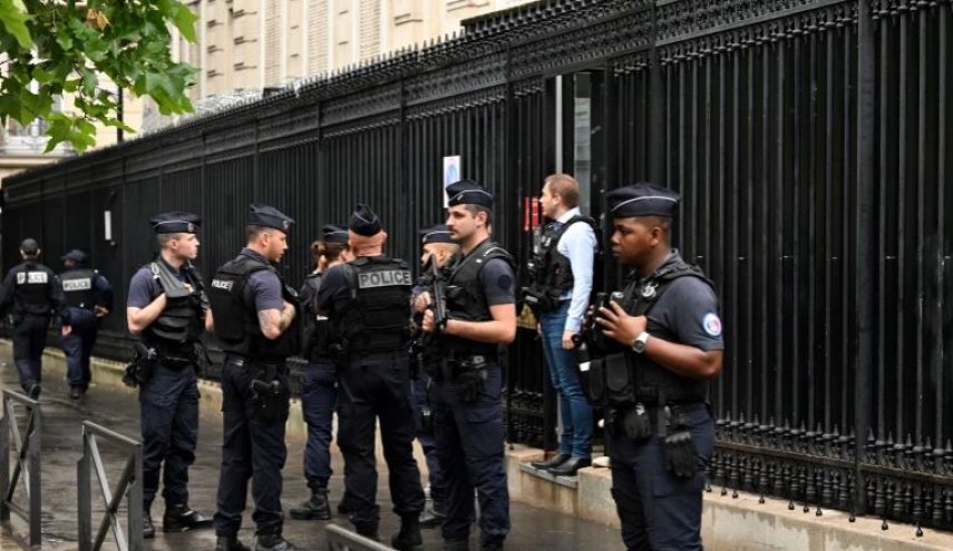 مقتل حارس أمن فرنسي في السفارة القطرية في باريس