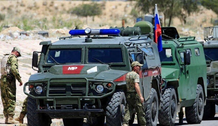 گشت مشترک ارتش سوریه، روسیه و شبه‌نظامیان کُرد در اطراف مقرهای نظامی ترکیه