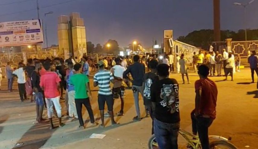 قتل متظاهر سوداني خلال احياء ذكرى اعتصام القيادة العامة