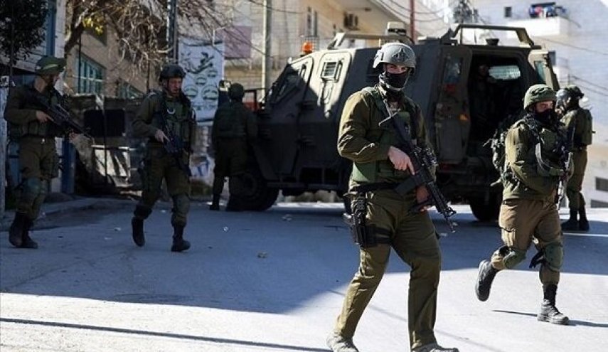 یورش صهیونیست‌ها به کرانه باختری/ ۶ فلسطینی بازداشت شدند
