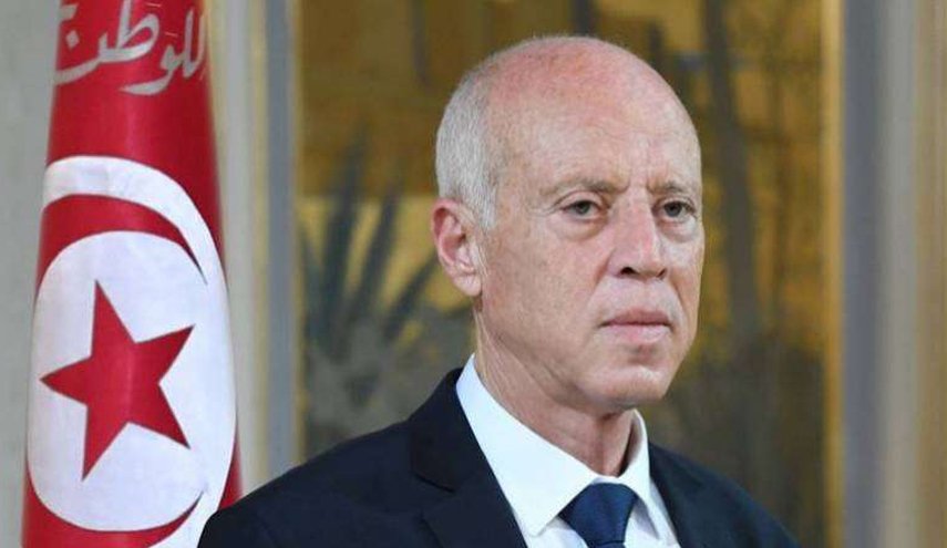 قضاة تونس يتحدّون سعيّد.. والأخير يطلق 'حواره الوطني'
