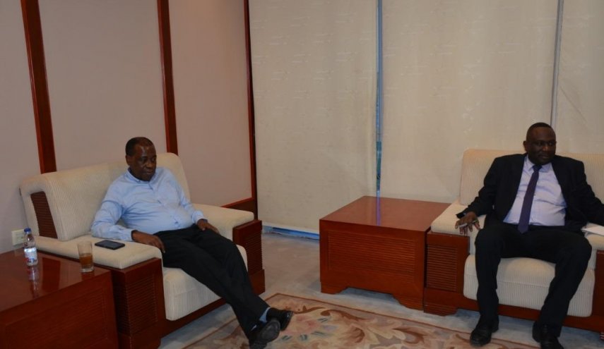 وزير الطاقة السوداني يبحث الربط الكهربائي  بين السودان و اثيوبيا