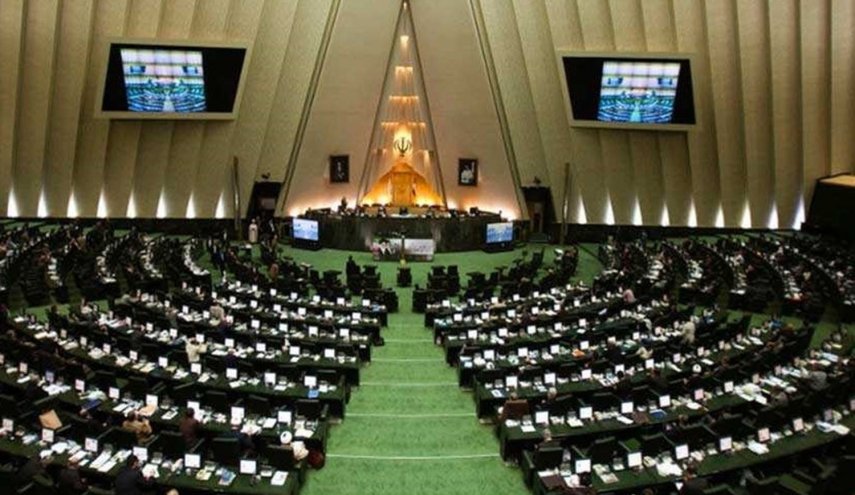 نواب الاقليات الدينية بالبرلمان الايراني يدينون الاساءة للقرآن الكريم والمقدسات