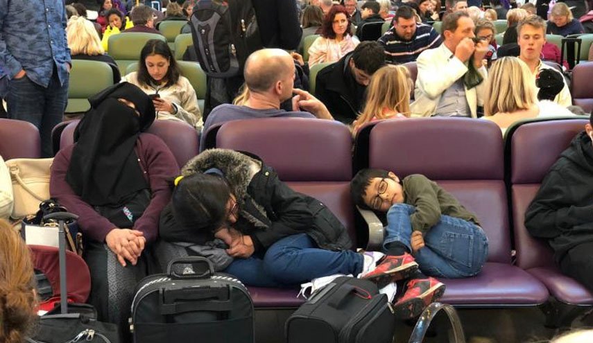 هزاران مسافر انگلیس در فرودگاه‌های سراسر اروپا سرگردان شدند