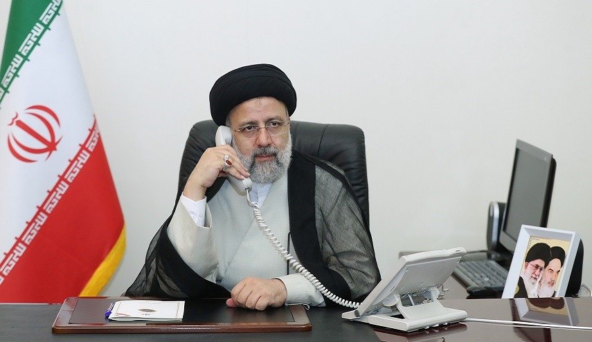 الرئيس الايراني يوجه بتبعئة جميع الطاقات لإغاثة للمصابين في حادث خروج القطار
