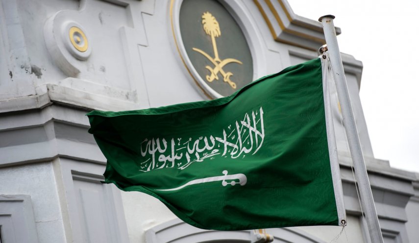 السعودية تمنع غير السعوديين من الإعلان عبر مواقع التواصل الاجتماعي