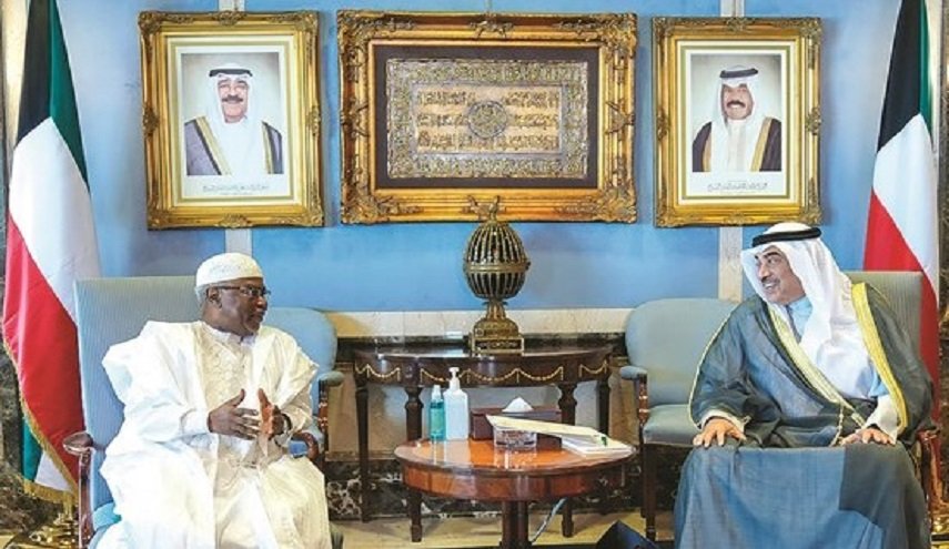 رئيس مجلس وزراء الكويت يستقبل أمين عام منظمة التعاون الإسلامي
