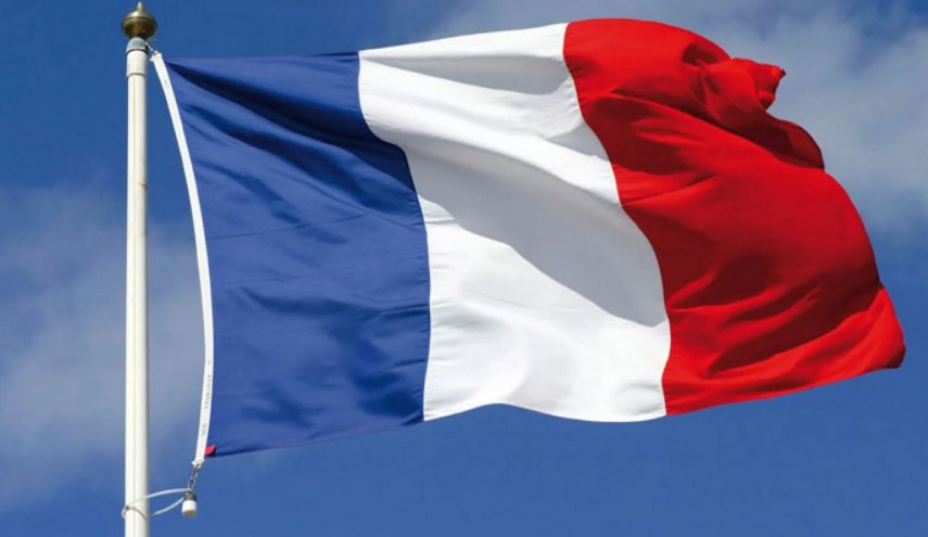 الناخبون الفرنسيون يصوتون غدا لاختيار برلمان جديد 