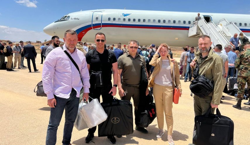 وفد من دونيتسك يصل إلى سوريا لمقابلة الرئيس الأسد 
