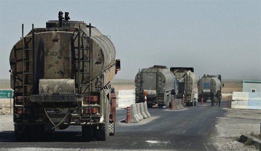أميركا تسرق مجددا النفط السوري وتنقله إلى شمال العراق