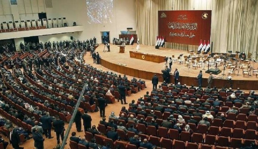 برلماني عراقي يحذر من خيار حل البرلمان