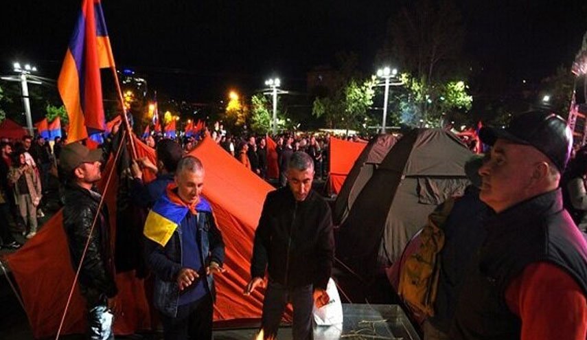 تظاهرات مجدد مخالفان دولت ارمنستان در ایروان