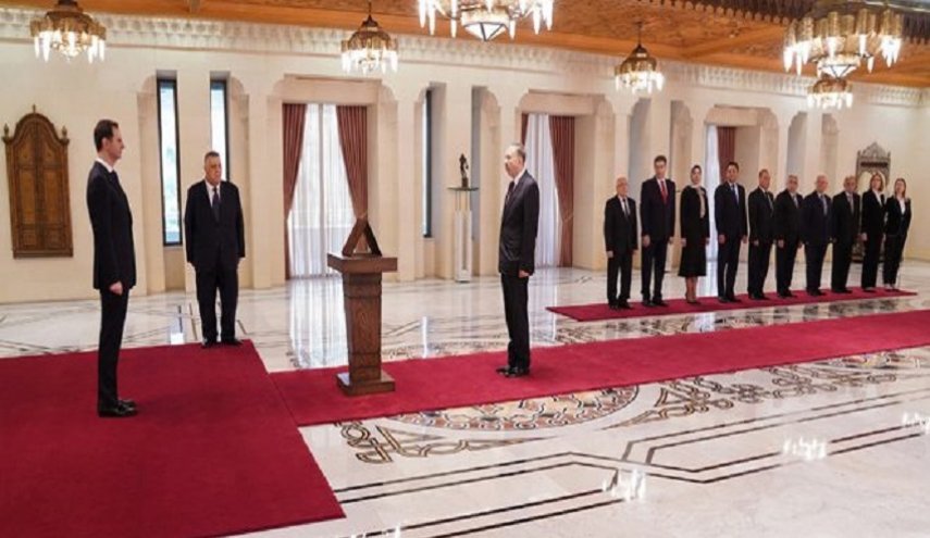 أمام الرئيس الأسد.. رئيس وأعضاء المحكمة الدستورية العليا يؤدون اليمين الدستورية

