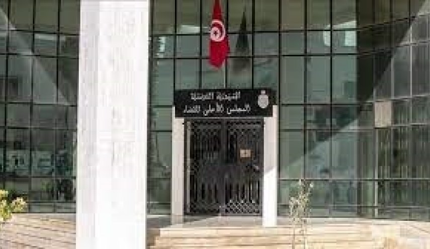 هيئة تونسية تتضامن مع 3 قضاة مضربين عن الطعام
