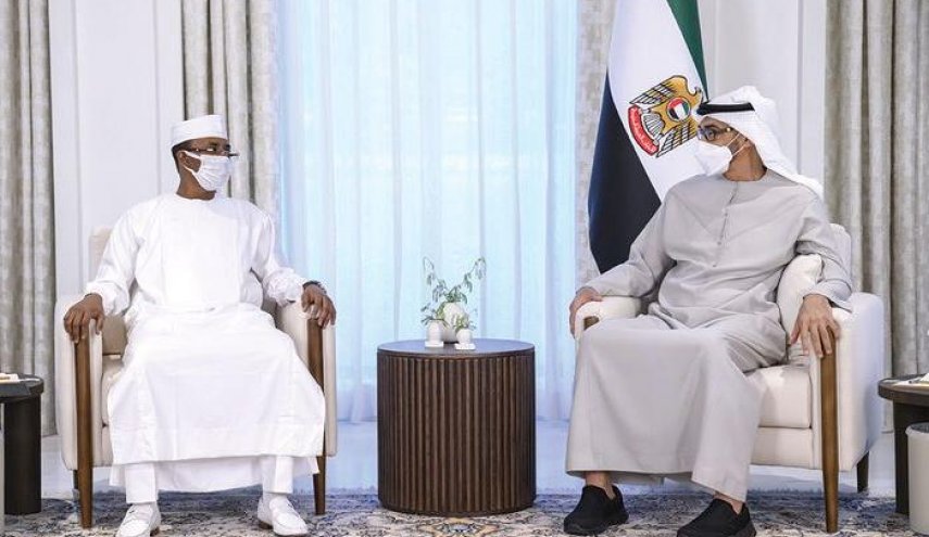 رئيس الامارات يستقبل رئيس المجلس العسكري التشادي.. ماذا دار بينهما؟
