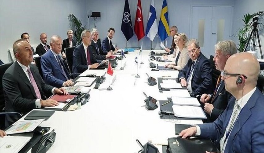 دیدار چهارجانبه «استولتنبرگ» و سران کشورهای ترکیه، سوئد و فنلاند
