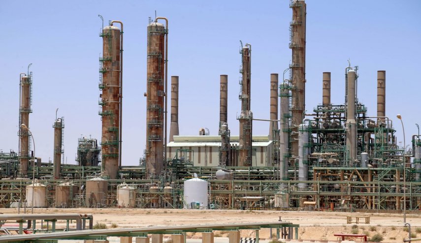 خسائر مالية كبيرة تلاحق المؤسسة النفطية الليبية