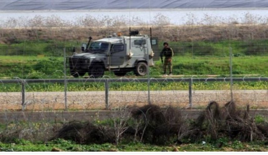 قوات الإحتلال تطلق النار على مزارعين شرق غزة 
