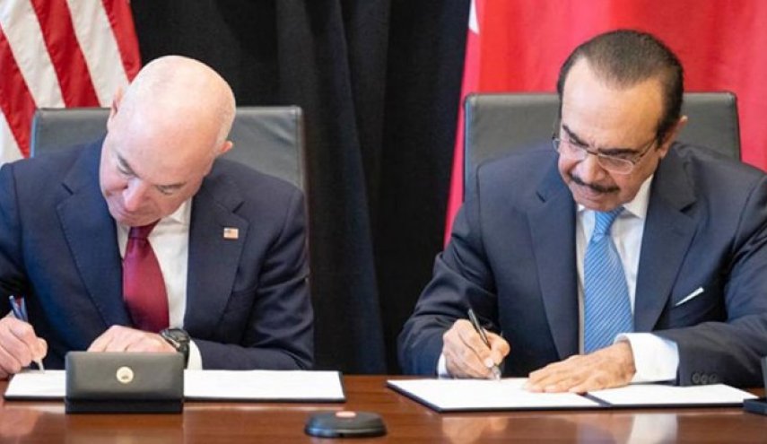 بحرین و آمریکا یادداشت تفاهم مبارزه با تروریسم و پهپاد امضا کردند
