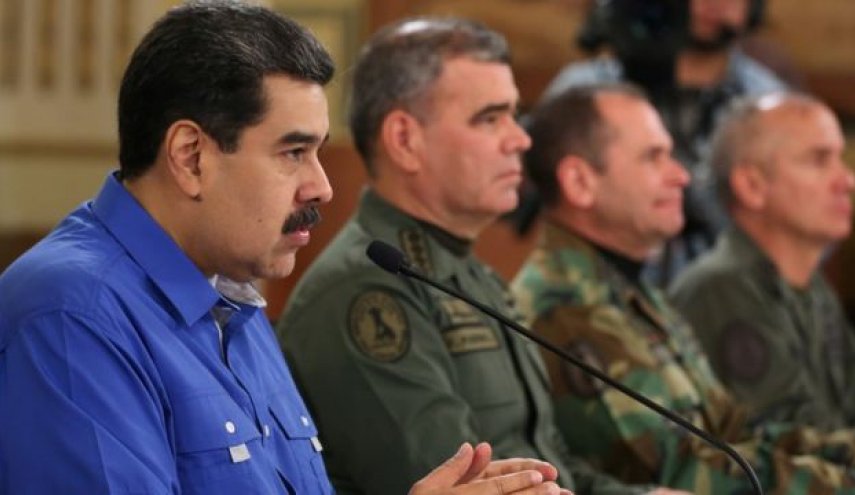 مادورو يدعو القوات المسلحة الوطنية إلى رفع مستويات التأهب