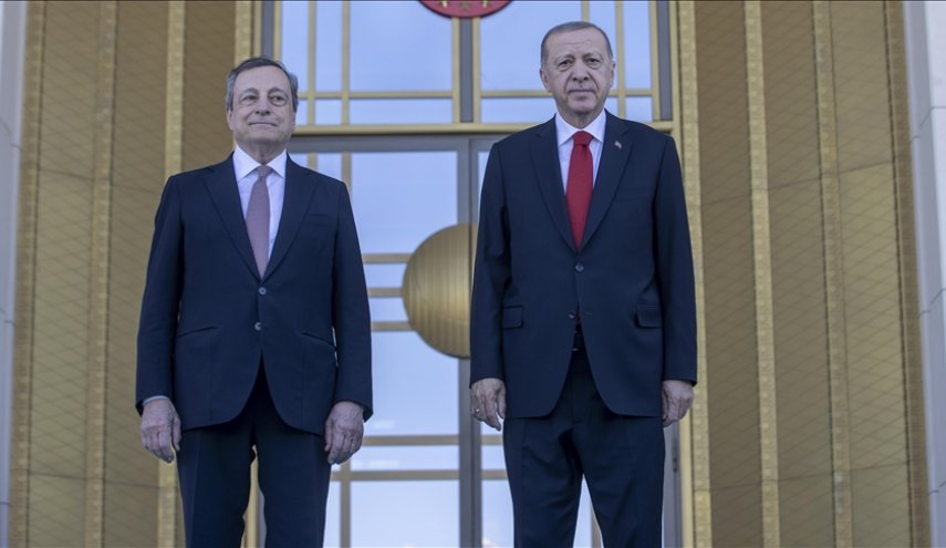ايطاليا وتركيا ترفضان 